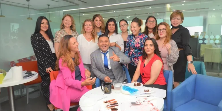 Women Masters Business Class Dubai 2022 — Dubai Life Coach Lee Levy